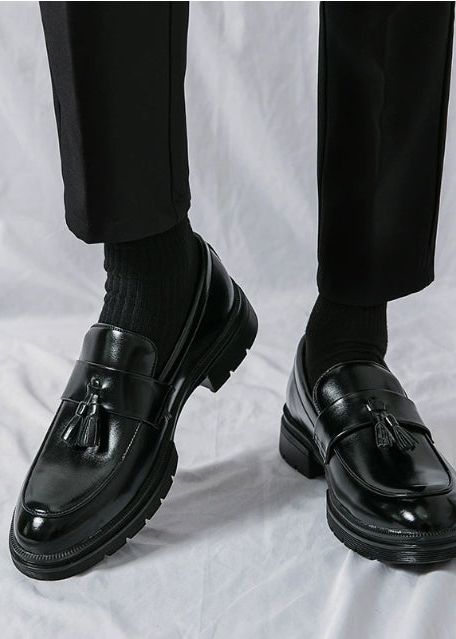 Milan Brogue Loafer