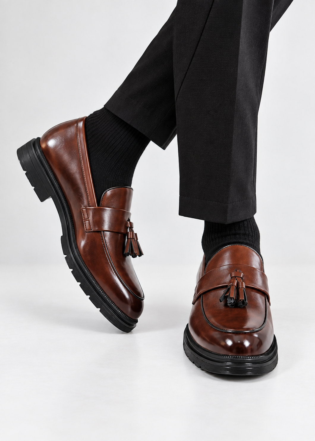 Milan Brogue Loafer