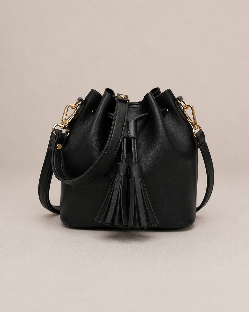 Riviera Bucket Bag